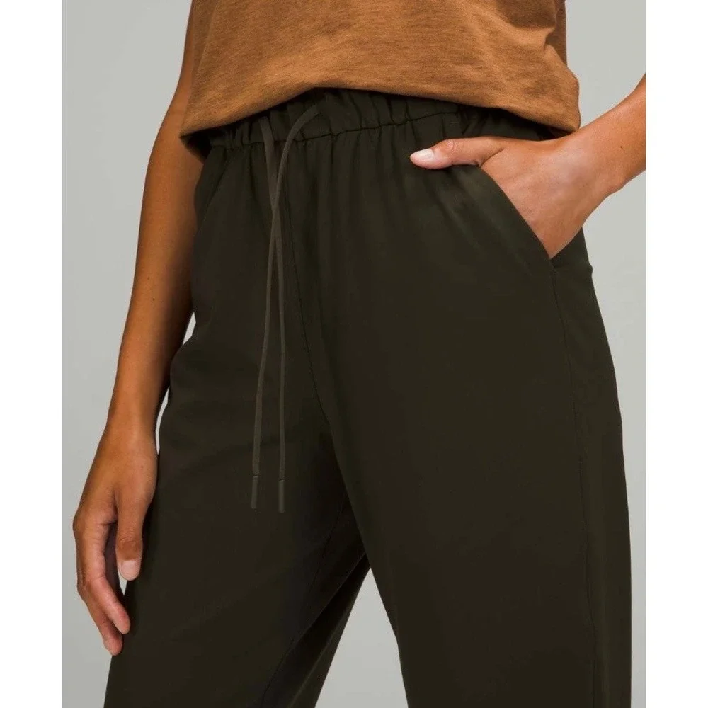 Lululemon Stretch High-Rise Jogger Dark Olive Green Size 4 LW5CV4S Pants